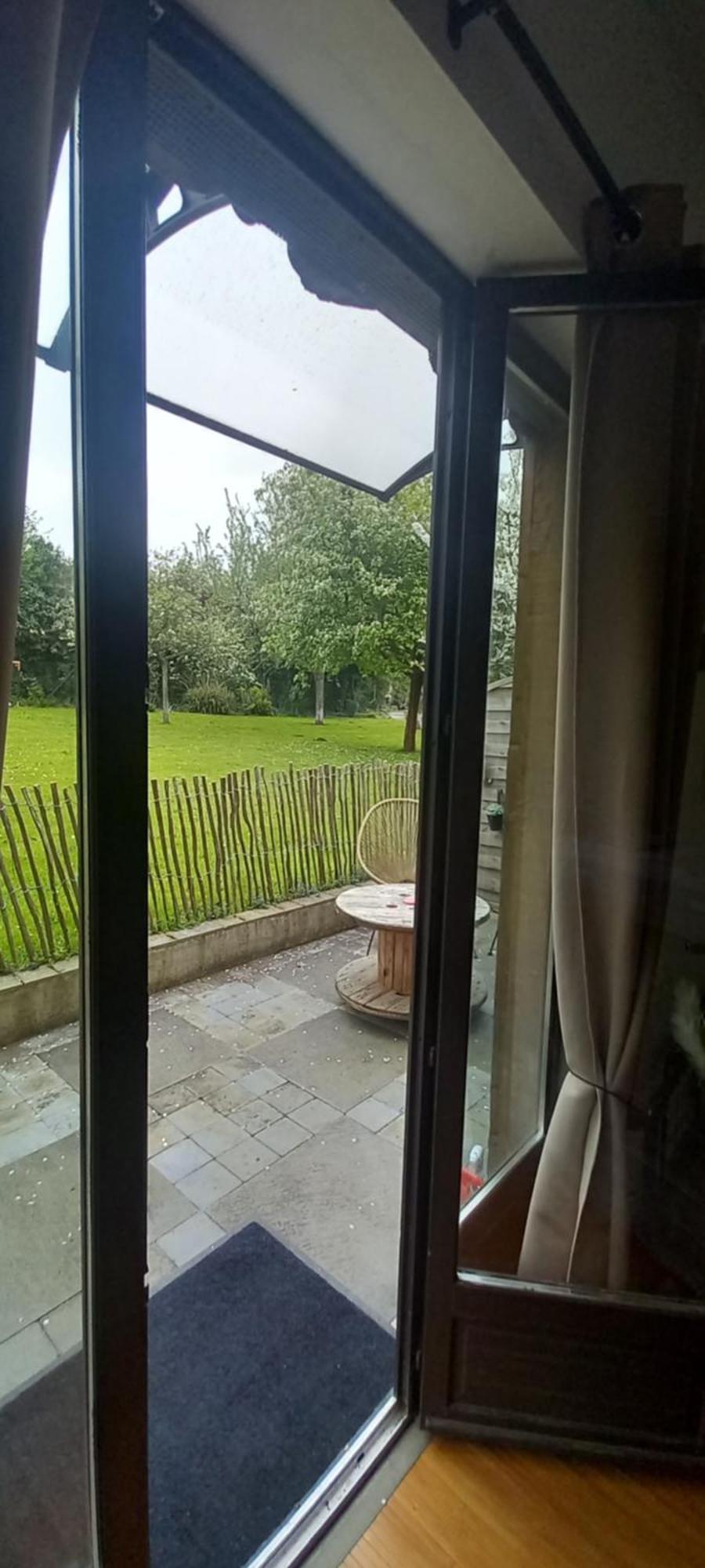 Le Gite Insolite Gonnedouille Gonneville-en-Auge Exterior foto